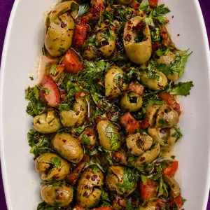 Zeytin Salatası